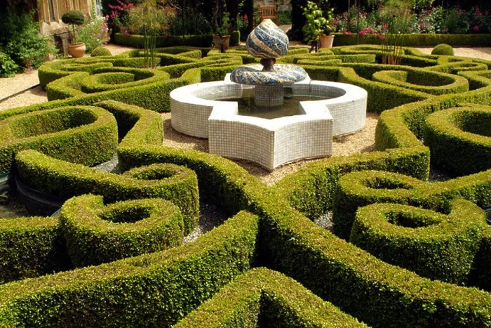 Framed Print : The Knot Garden at Sudeley Castle Winchcombe Gloucestershire UK Framed Print : The Knot Garden at Sudeley Castle Winchcombe Gloucestershire UK