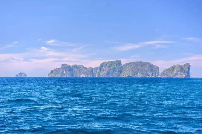 Framed Print : Ko Phi Phi Lee Island on a sunny day, Ao Nang, Mueang Krabi District, Krabi, Andaman Sea, Thailand Framed Print : Ko Phi Phi Lee Island on a sunny day, Ao Nang, Mueang Krabi District, Krabi, Andaman Sea, Thailand