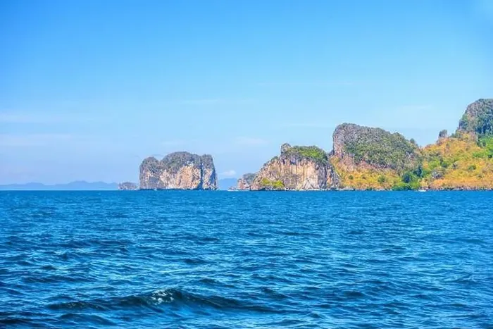 Framed Print : Ko Poda and Ko Kai Chicken Island, Tonsai Bay, Railay Beach, Ao Nang, Krabi, Andaman Sea, Thailand Framed Print : Ko Poda and Ko Kai Chicken Island, Tonsai Bay, Railay Beach, Ao Nang, Krabi, Andaman Sea, Thailand