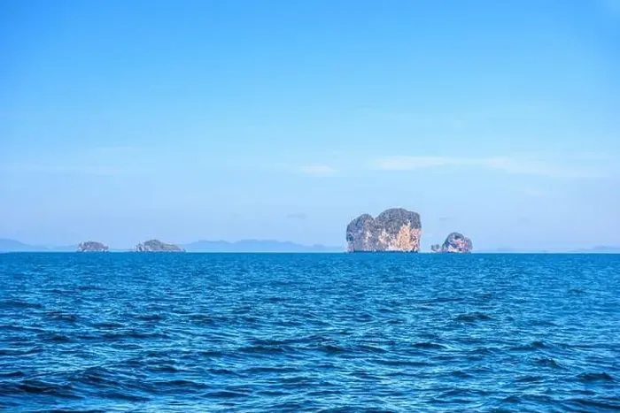 Framed Print : Ko Poda and Ko Kai Chicken Island, Tonsai Bay, Railay Beach, Ao Nang, Krabi, Andaman Sea, Thailand Framed Print : Ko Poda and Ko Kai Chicken Island, Tonsai Bay, Railay Beach, Ao Nang, Krabi, Andaman Sea, Thailand