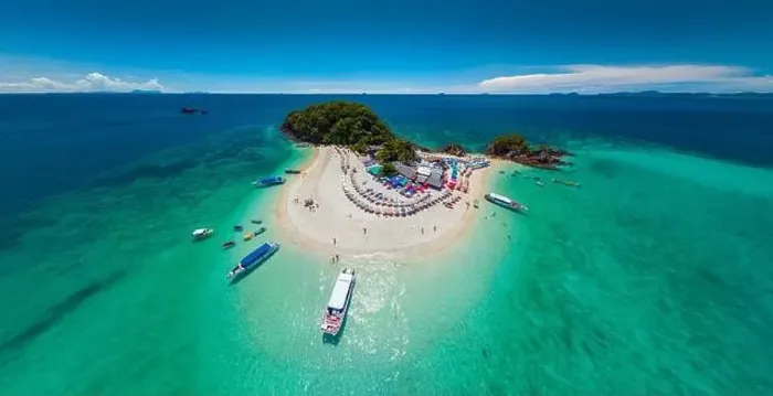 Framed Print : Koh Khai island panorama, Aerial drone view beautiful coral reefs and white sand beach, Phuket, Thailand Framed Print : Koh Khai island panorama, Aerial drone view beautiful coral reefs and white sand beach, Phuket, Thailand