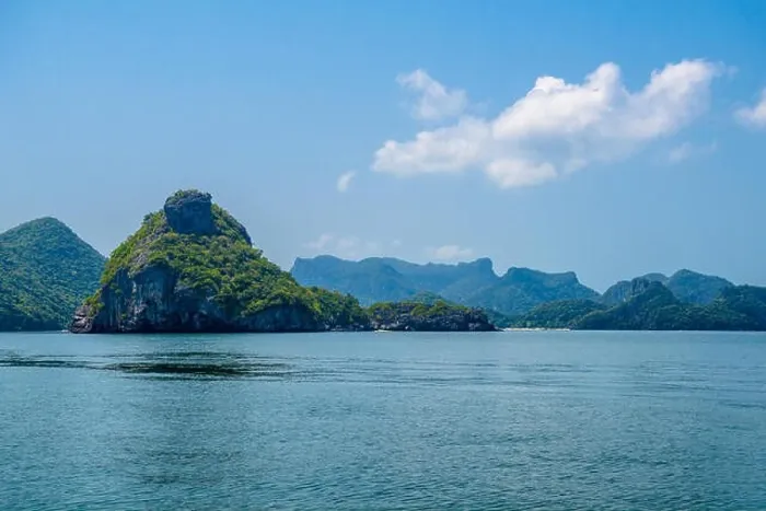 Framed Print : Koh Wua Talah, Mu Ko Ang Thong National Park, Gulf of Thailand, Siam Framed Print : Koh Wua Talah, Mu Ko Ang Thong National Park, Gulf of Thailand, Siam