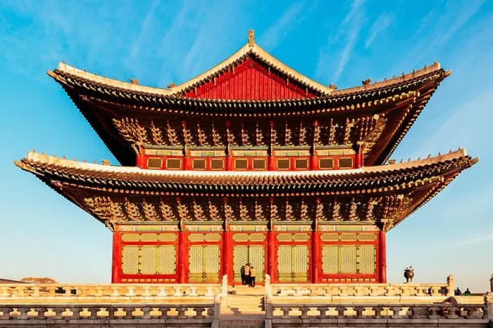Framed Print : Korean traditional architecture Gyeongbokgung Palace in Seoul, Korea Framed Print : Korean traditional architecture Gyeongbokgung Palace in Seoul, Korea