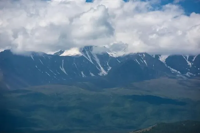 Framed Print : Kurai steppe and North-Chui ridge on background. Altai mountains, Russia Framed Print : Kurai steppe and North-Chui ridge on background. Altai mountains, Russia