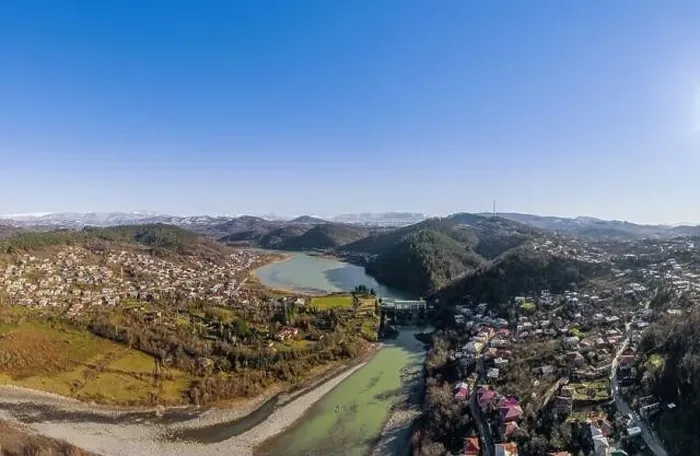 Framed Print : Kutaisi Georgia aerial panorama. Botanical garden and water dam in Kutaisi from a drone. Visiting Kutaisi town Framed Print : Kutaisi Georgia aerial panorama. Botanical garden and water dam in Kutaisi from a drone. Visiting Kutaisi town