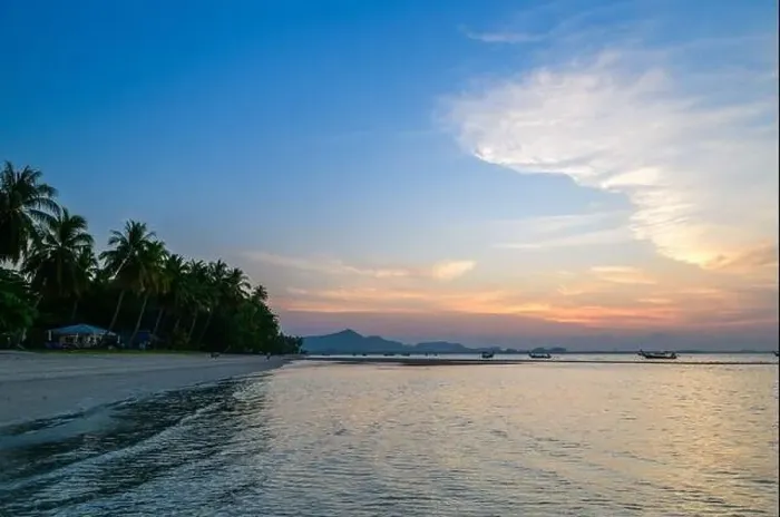 Framed Print : Landscape of koh Mook with beautiful sky and sunrise Framed Print : Landscape of koh Mook with beautiful sky and sunrise