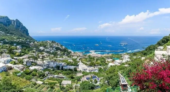 Framed Print : Landscape with Marina Grande in Capri Island, Tyrrhenian sea, Italy Framed Print : Landscape with Marina Grande in Capri Island, Tyrrhenian sea, Italy