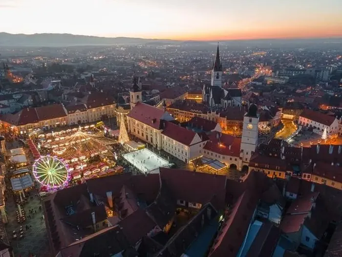 Framed Print : Landscape photography of Sibiu city center with the Christmas Fair Framed Print : Landscape photography of Sibiu city center with the Christmas Fair
