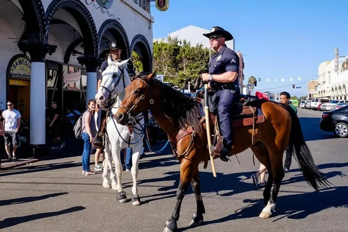 Framed Print : LAPD Horses Patrol in Venice Beach, Los Angeles, California, USA Framed Print : LAPD Horses Patrol in Venice Beach, Los Angeles, California, USA