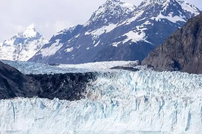 Framed Print : Large glacier in Glacier Bay National Park Framed Print : Large glacier in Glacier Bay National Park