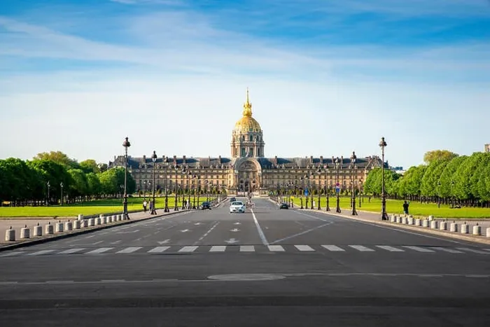 Framed Print : Les Invalides (National Residence of the Invalids) - complex of museums and monuments in Paris, France Framed Print : Les Invalides (National Residence of the Invalids) - complex of museums and monuments in Paris, France