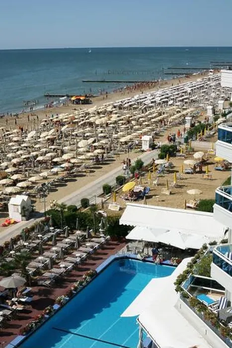 Framed Print : The Lido di Jesolo is the beach area of Jesolo in the province of Venice Italy Framed Print : The Lido di Jesolo is the beach area of Jesolo in the province of Venice Italy