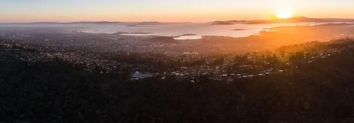 Framed Print : The last light of day illuminates San Francisco Bay and its surrounding cities and hills. This area is bordered by open space in the East Bay Framed Print : The last light of day illuminates San Francisco Bay and its surrounding cities and hills. This area is bordered by open space in the East Bay