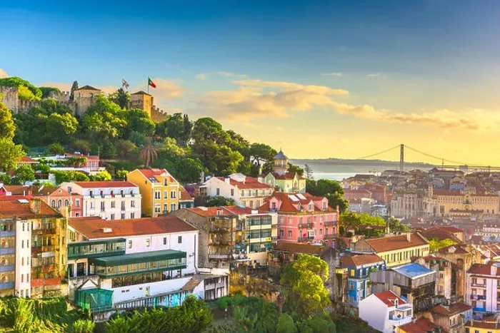 Framed Print : Lisbon, Portugal City Skyline with Sao Jorge Castle before sunset Framed Print : Lisbon, Portugal City Skyline with Sao Jorge Castle before sunset