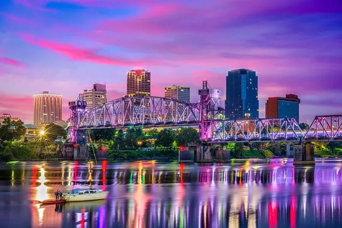 Framed Print : Little Rock, Arkansas, USA downtown skyline on the Arkansas River Framed Print : Little Rock, Arkansas, USA downtown skyline on the Arkansas River