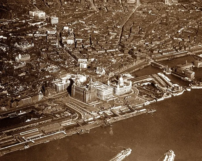 Framed Print : Liverpool from the air probably 1920s Framed Print : Liverpool from the air probably 1920s