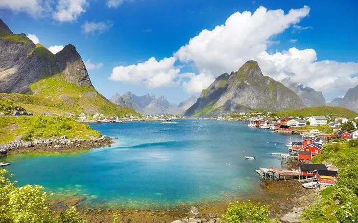 Framed Print : Lofoten Islands, Reine, Moskenes, Norway Framed Print : Lofoten Islands, Reine, Moskenes, Norway