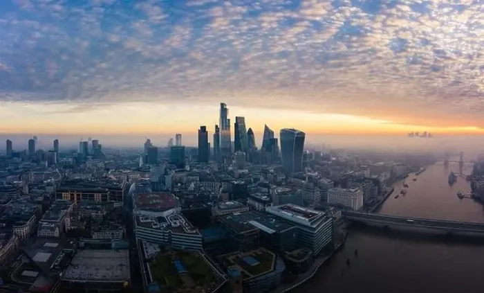 Framed Print : London city skyline, morning sunrise aerial panoramic view, United Kingdom Framed Print : London city skyline, morning sunrise aerial panoramic view, United Kingdom
