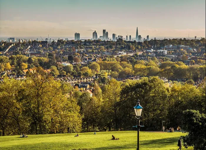 Framed Print : The London skyline from Alexandra Palace Framed Print : The London skyline from Alexandra Palace