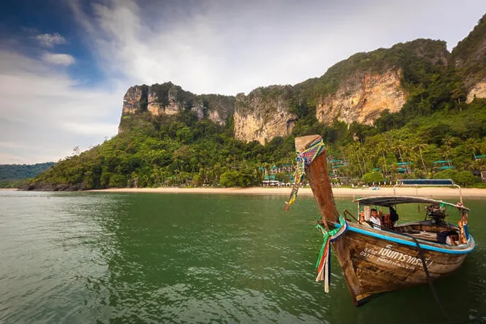 Framed Print : Long Tail Boat moored off Pai Plong Beach, Ao Nang, Krabi Province, Thailand, Southeast Asia Framed Print : Long Tail Boat moored off Pai Plong Beach, Ao Nang, Krabi Province, Thailand, Southeast Asia