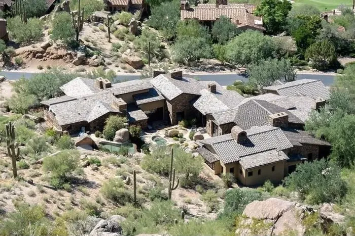 Framed Print : Looking down on a multimillion dollar mansion located in Scottsdale, Arizona