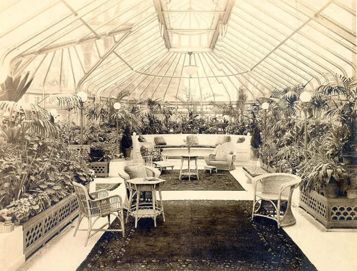 Framed Print : Lord Strathcona House (Conservatory) Framed Print : Lord Strathcona House (Conservatory)