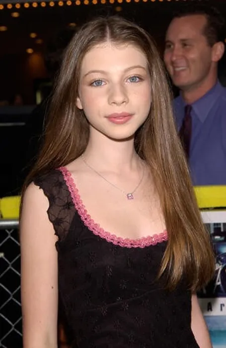Framed Print : LOS ANGELES, CA. August 22, 2001: Actress MICHELLE TRACHTENBERG at the Los Angeles premiere of Summer Catch