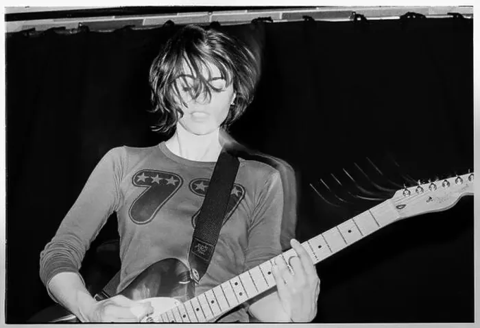 Framed Print : Louise Wener of rock band Sleeper playing at Cardiff University Terminal in Cardiff Framed Print : Louise Wener of rock band Sleeper playing at Cardiff University Terminal in Cardiff