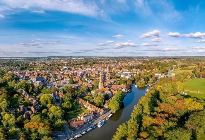 Framed Print : A lovely view of Abingdon Town from above Framed Print : A lovely view of Abingdon Town from above