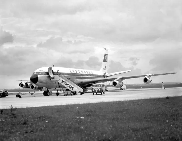 Framed Print : Lufthansa Boeing 707 on airport Munich Riem, aerial photo from 25.06.1963, Germany, Bavaria, Muenchen Framed Print : Lufthansa Boeing 707 on airport Munich Riem, aerial photo from 25.06.1963, Germany, Bavaria, Muenchen