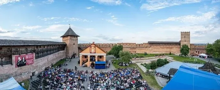 Framed Print : Lutsk, Ukraine - June 4, 2021: Aerial view on Lubart's castle in Lutsk, Ukraine from drone Framed Print : Lutsk, Ukraine - June 4, 2021: Aerial view on Lubart's castle in Lutsk, Ukraine from drone
