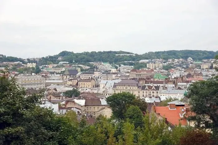 Framed Print : LVIV, UKRAINE - SEPTEMBER 11, 2022 Panorama view of the historical old city in Lviv Framed Print : LVIV, UKRAINE - SEPTEMBER 11, 2022 Panorama view of the historical old city in Lviv