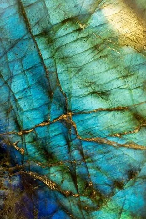 Framed Print : Macro Photo of a Surreal Green and Blue Iridescent Labradorite Rock Framed Print : Macro Photo of a Surreal Green and Blue Iridescent Labradorite Rock