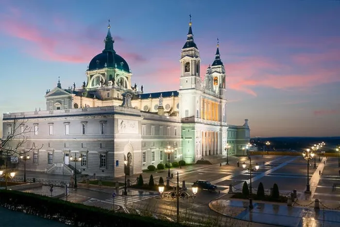 Framed Print : Madrid landmark at night. Landscape of Santa Maria la Real de La Almudena Cathedral and the Royal Palace. Beautiful skyline at Madrid, Spain Framed Print : Madrid landmark at night. Landscape of Santa Maria la Real de La Almudena Cathedral and the Royal Palace. Beautiful skyline at Madrid, Spain