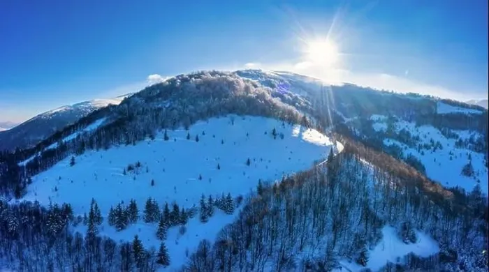 Framed Print : Magical winter panorama of beautiful snowy slopes Framed Print : Magical winter panorama of beautiful snowy slopes