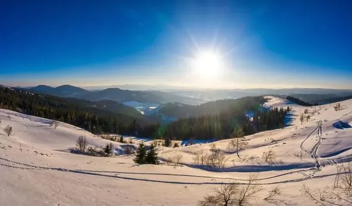 Framed Print : Magical winter panorama of beautiful snowy slopes Framed Print : Magical winter panorama of beautiful snowy slopes