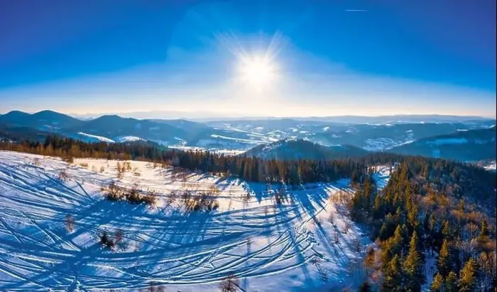 Framed Print : Magical winter panorama of beautiful snowy slopes Framed Print : Magical winter panorama of beautiful snowy slopes