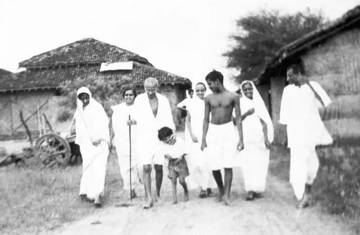 Framed Print : Mahatma Gandhi enjoying with his grandchild Kishorilal Mashruwala Rajkumari Amrit Kaur walking Sevagram Ashram