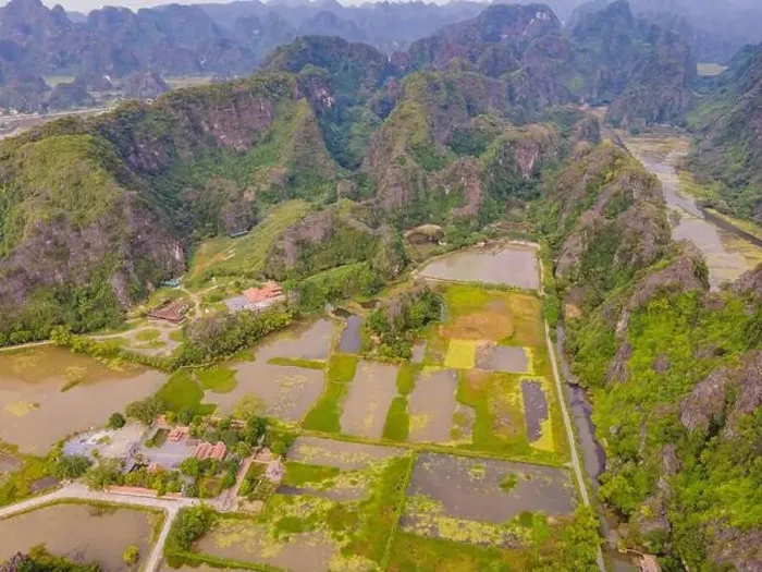 Framed Print : the majestic scenery on Ngo Dong river in Tam Coc Bich Dong view from drone in Ninh Binh province of Viet Nam Framed Print : the majestic scenery on Ngo Dong river in Tam Coc Bich Dong view from drone in Ninh Binh province of Viet Nam