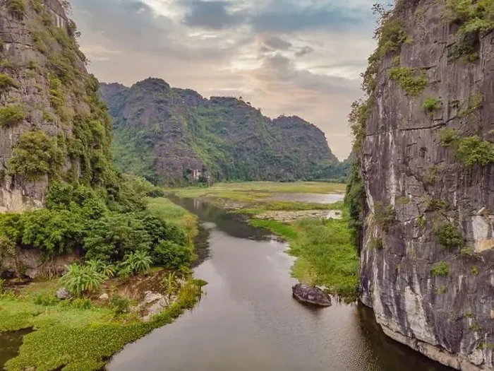 Framed Print : the majestic scenery on Ngo Dong river in Tam Coc Bich Dong view from drone in Ninh Binh province of Viet Nam Framed Print : the majestic scenery on Ngo Dong river in Tam Coc Bich Dong view from drone in Ninh Binh province of Viet Nam