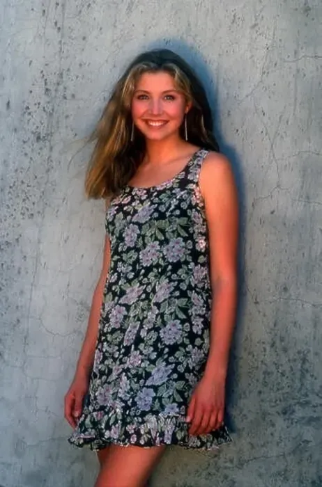 Framed Print : Malibu, California, USA 27th September 1994 (Exclusive) Actress Sarah Chalke poses at a photo shoot on September 27