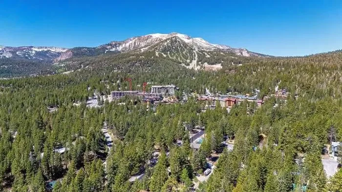 Framed Print : Mammoth Mountain Towers Over Village Framed Print : Mammoth Mountain Towers Over Village