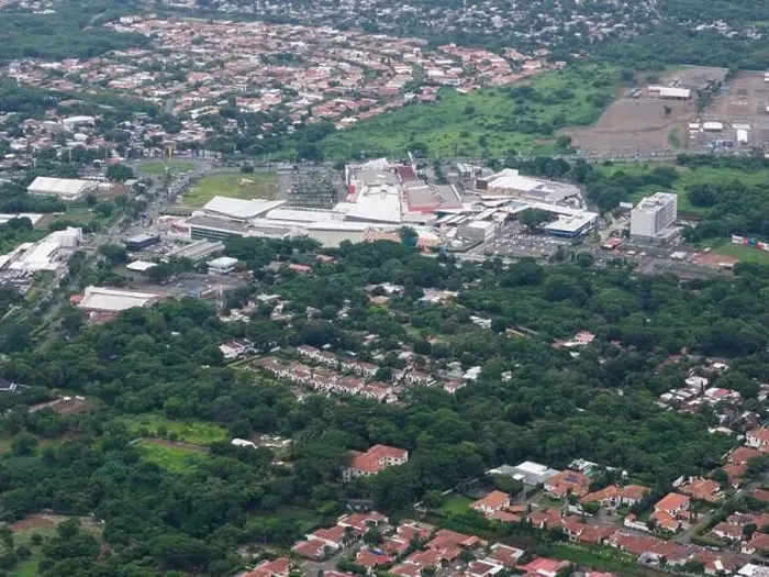 Framed Print : Managua, Nicaragua -August 14, 2024: Managua city aerial landscape with big shopping center Framed Print : Managua, Nicaragua -August 14, 2024: Managua city aerial landscape with big shopping center