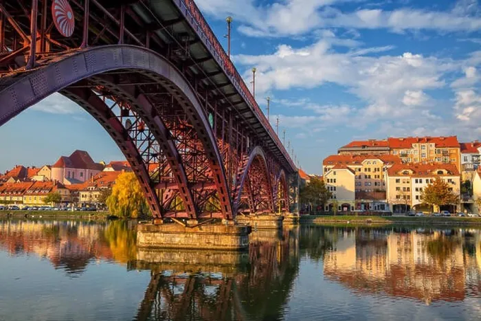Framed Print : Maribor, Slovenia. Cityscape image of Maribor, Slovenia during autumn day with reflection of the city in Drava River