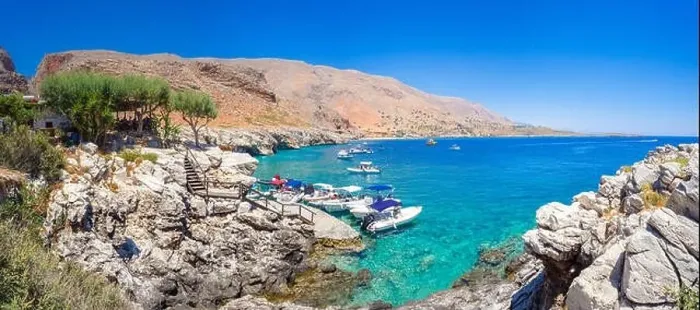 Framed Print : Marmara beach at the end of Aradena gorge and coastline alongside e4 trail at south-west coast of Crete island, Greece