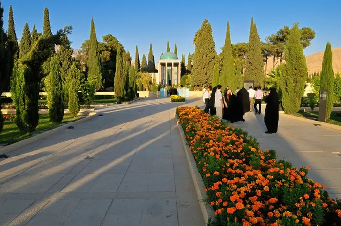 Framed Print : Mausoleum of the famous Persian poet Abu Muslih bin Abdallah Shirazi, Saadi, Saadiye, Shiraz, Fars, Iran, Persia, Asia Framed Print : Mausoleum of the famous Persian poet Abu Muslih bin Abdallah Shirazi, Saadi, Saadiye, Shiraz, Fars, Iran, Persia, Asia
