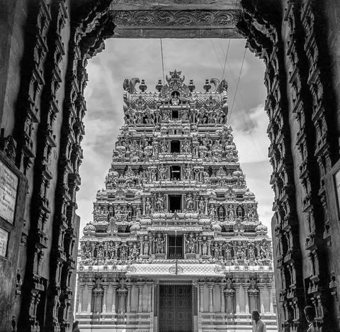 Framed Print : Meenakshi Temple, Madurai, Tamil Nadu, India