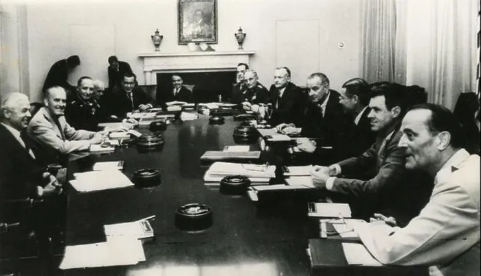 Framed Print : Meeting of the USA military heads on the Viet Nam situation: Paul Nitze, David McDonald, Gen Framed Print : Meeting of the USA military heads on the Viet Nam situation: Paul Nitze, David McDonald, Gen