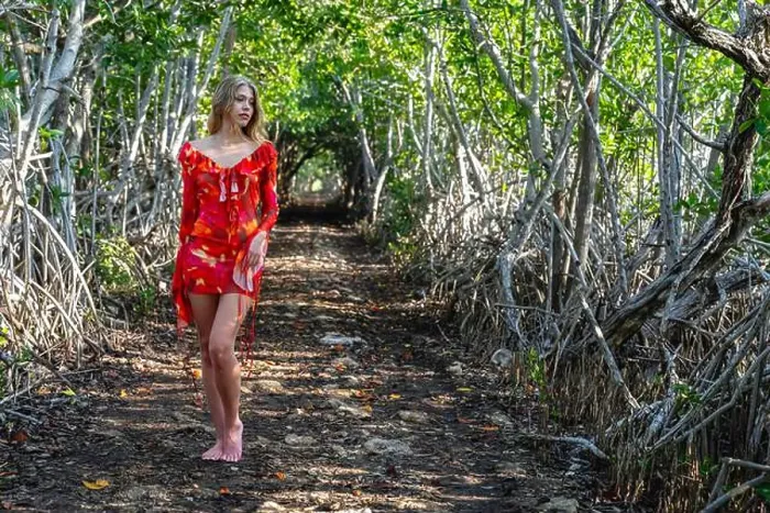 Framed Print : Mexican Mangrove Marvel: Stunning Model's Vacation Pose in Central Mexico's Natural Beauty Framed Print : Mexican Mangrove Marvel: Stunning Model's Vacation Pose in Central Mexico's Natural Beauty