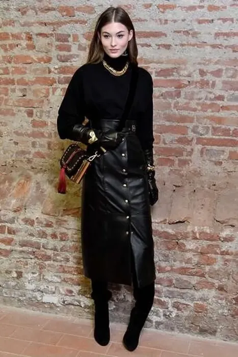 Framed Print : Milan, Italy. 21st Feb, 2018. Milan Woman's Fashion Week fall winter 2019 Framed Print : Milan, Italy. 21st Feb, 2018. Milan Woman's Fashion Week fall winter 2019